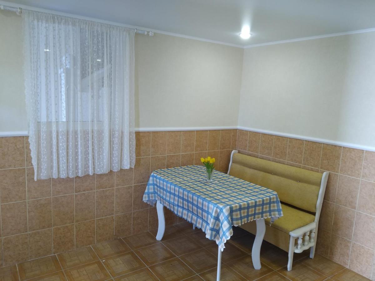 Guest House Liel Sukhumi Exterior foto